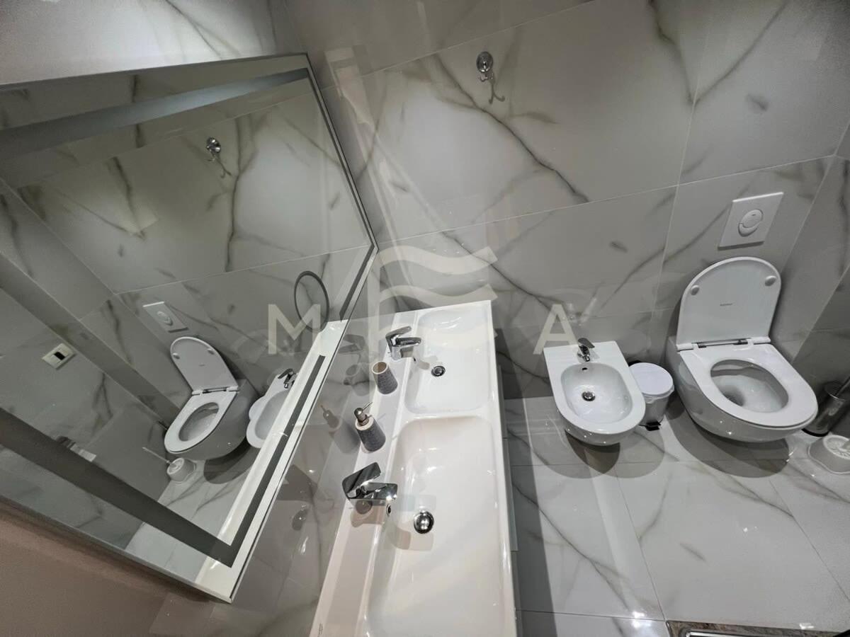 Appartamento Yacht Club 573 Durrës Esterno foto